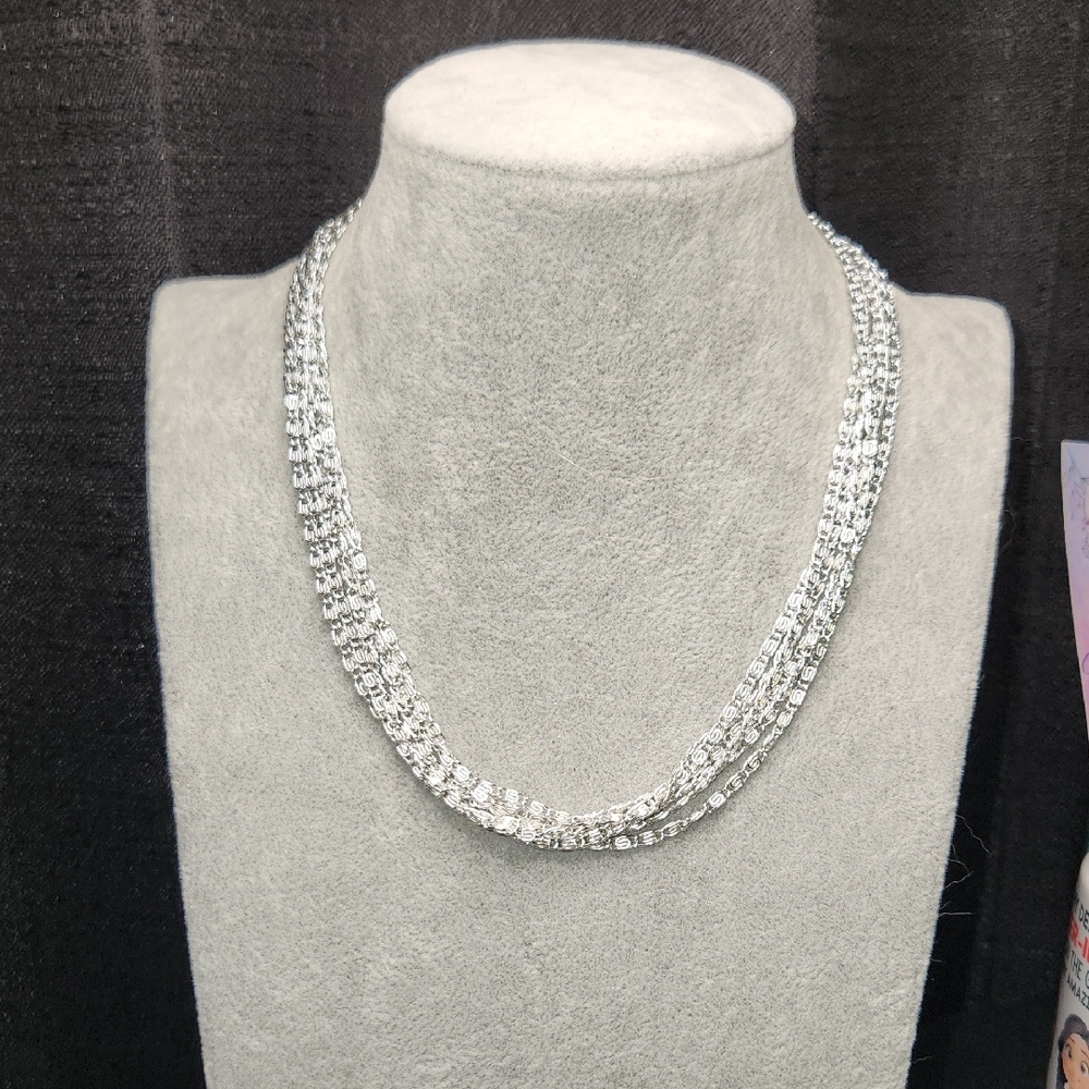 Sarah Coventry Necklace - Picture 2 of 3
